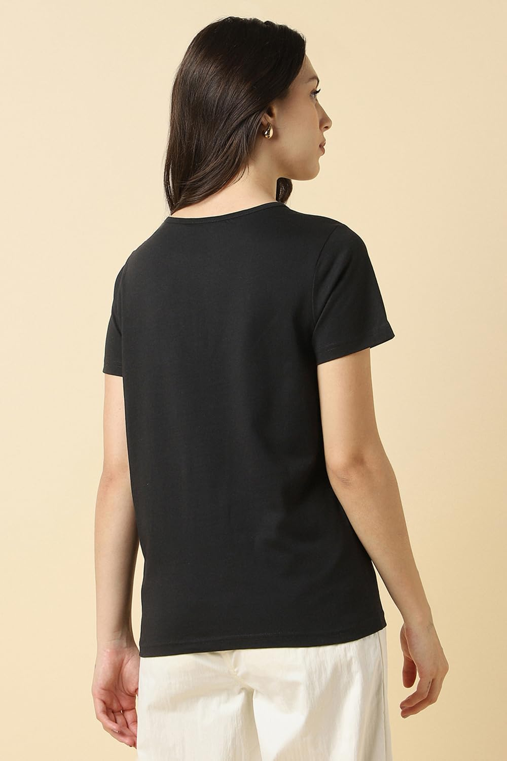 Women's Essential Cotton Crew-Neck T-Shirt - Image 4