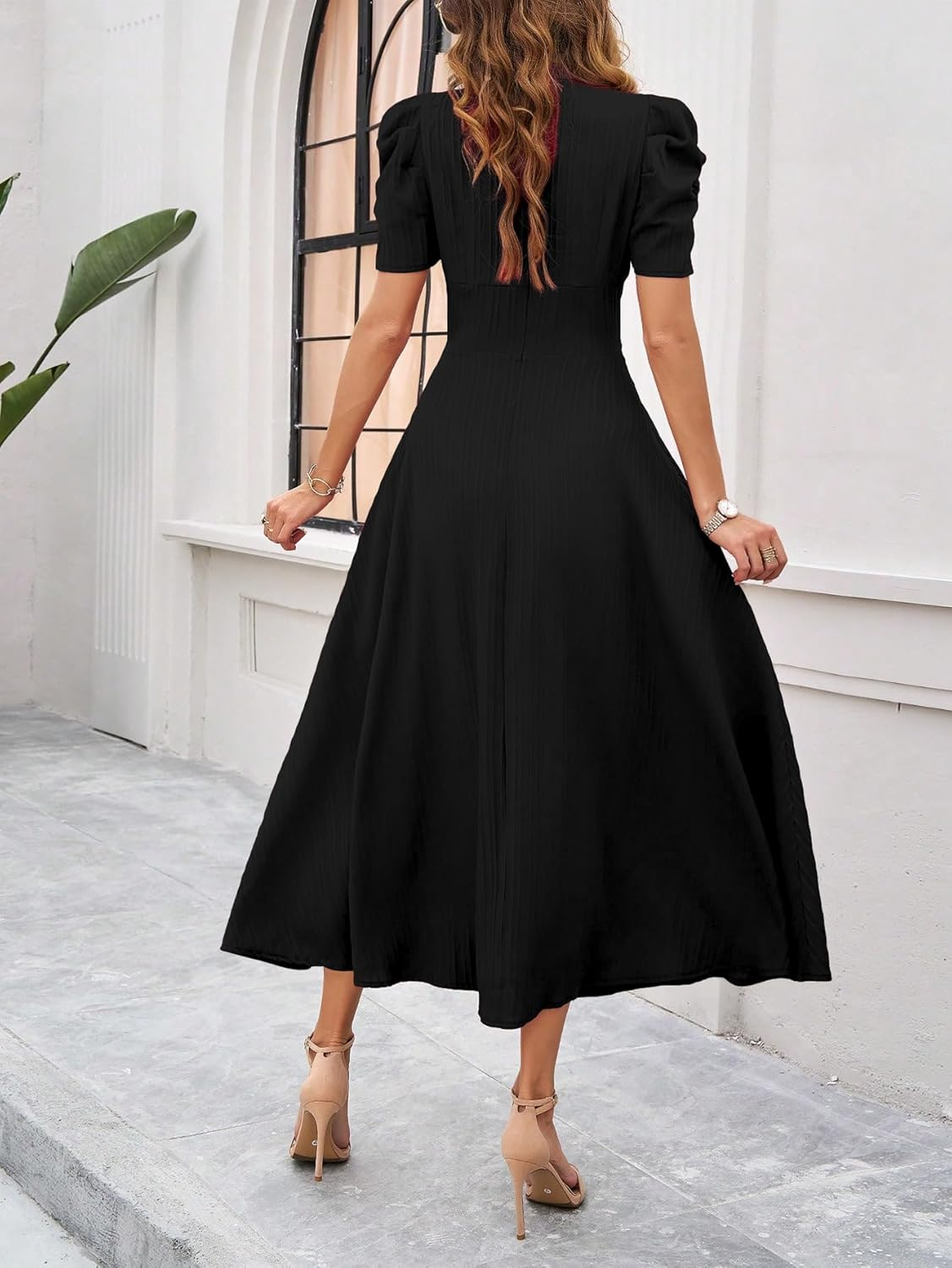 Women's Everyday Dress - Style 5 - Image 3